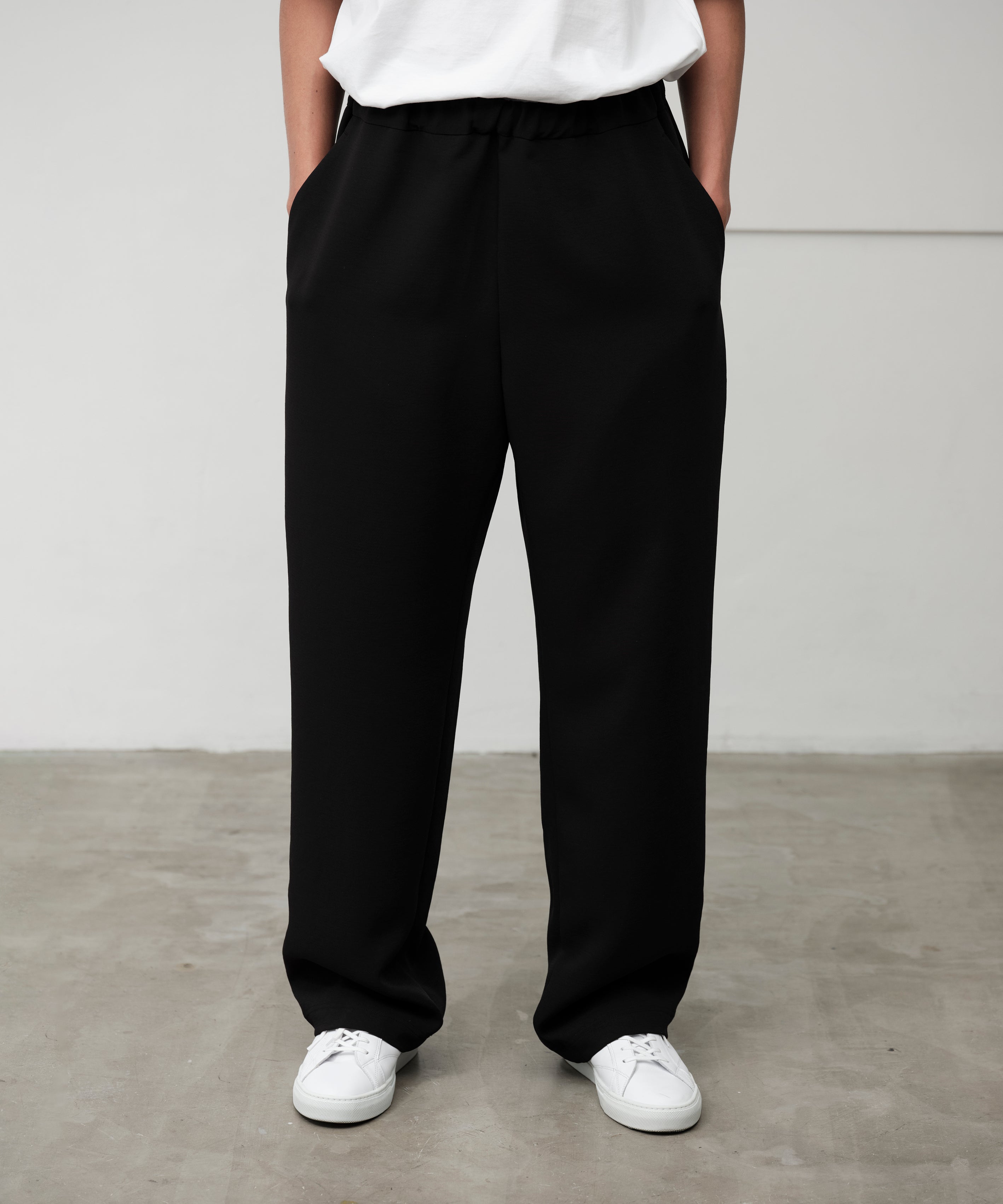 0 STOCK TOKYO 17 HOURS TAPERED PANTS M-
