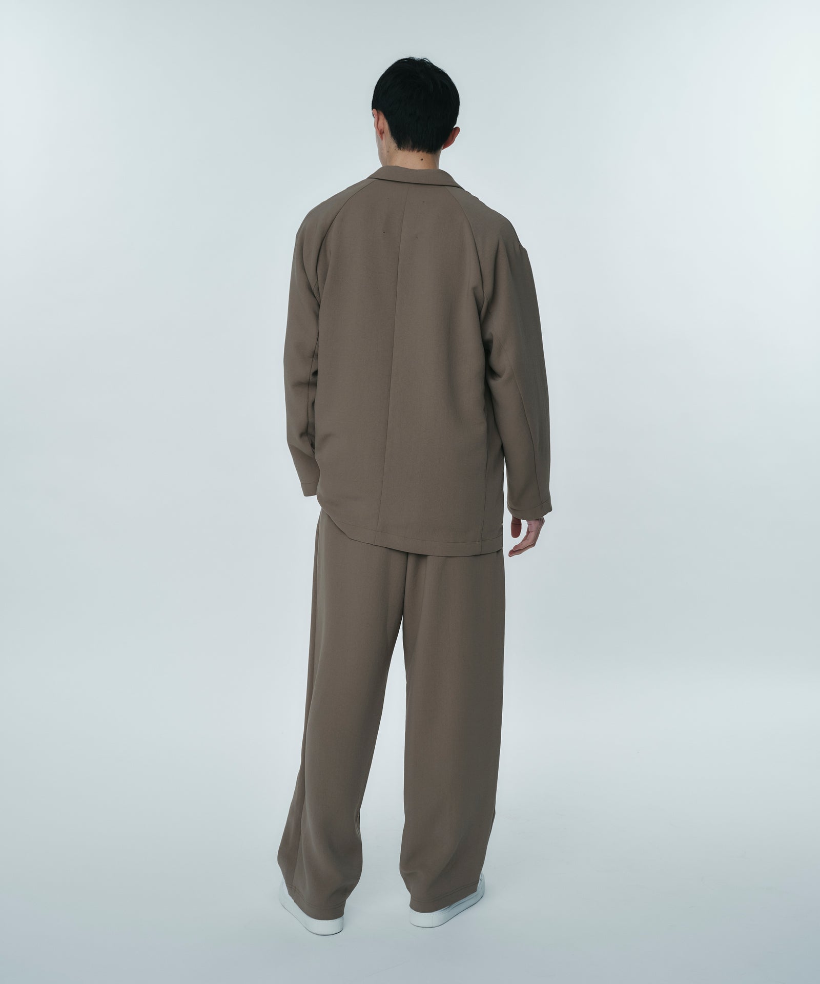 17 hours jacket / 寝ている時間以外ずっと着ていられる服 - ゼロ