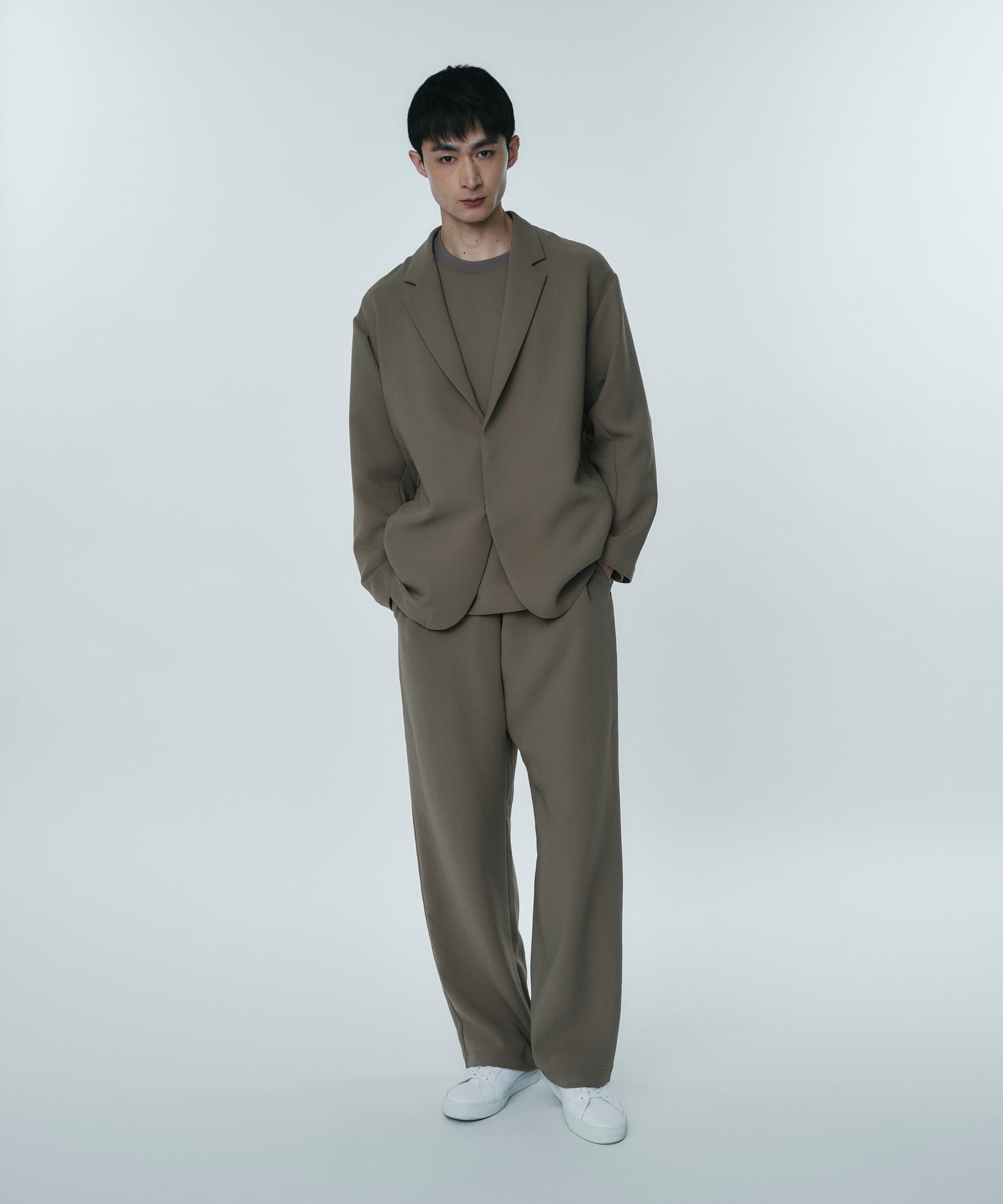 17 hours jacket / 寝ている時間以外ずっと着ていられる服 - ゼロ
