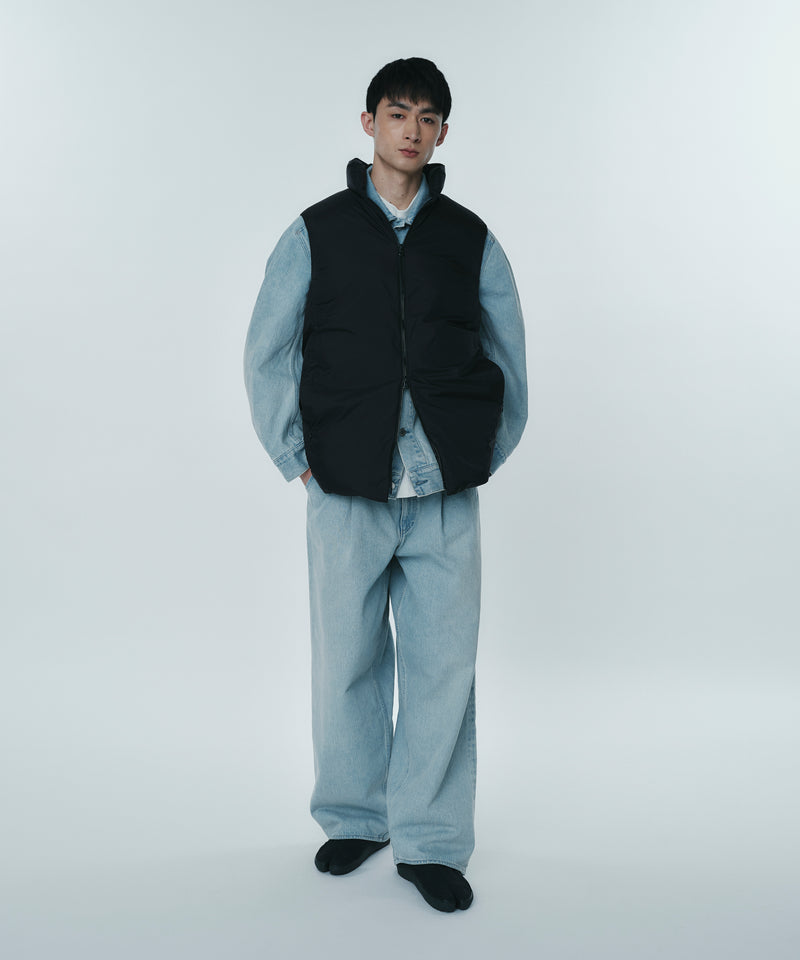 LUGGAGE DOWN VEST 350 / アイテム重量350g。圧倒的な保温性を持ち