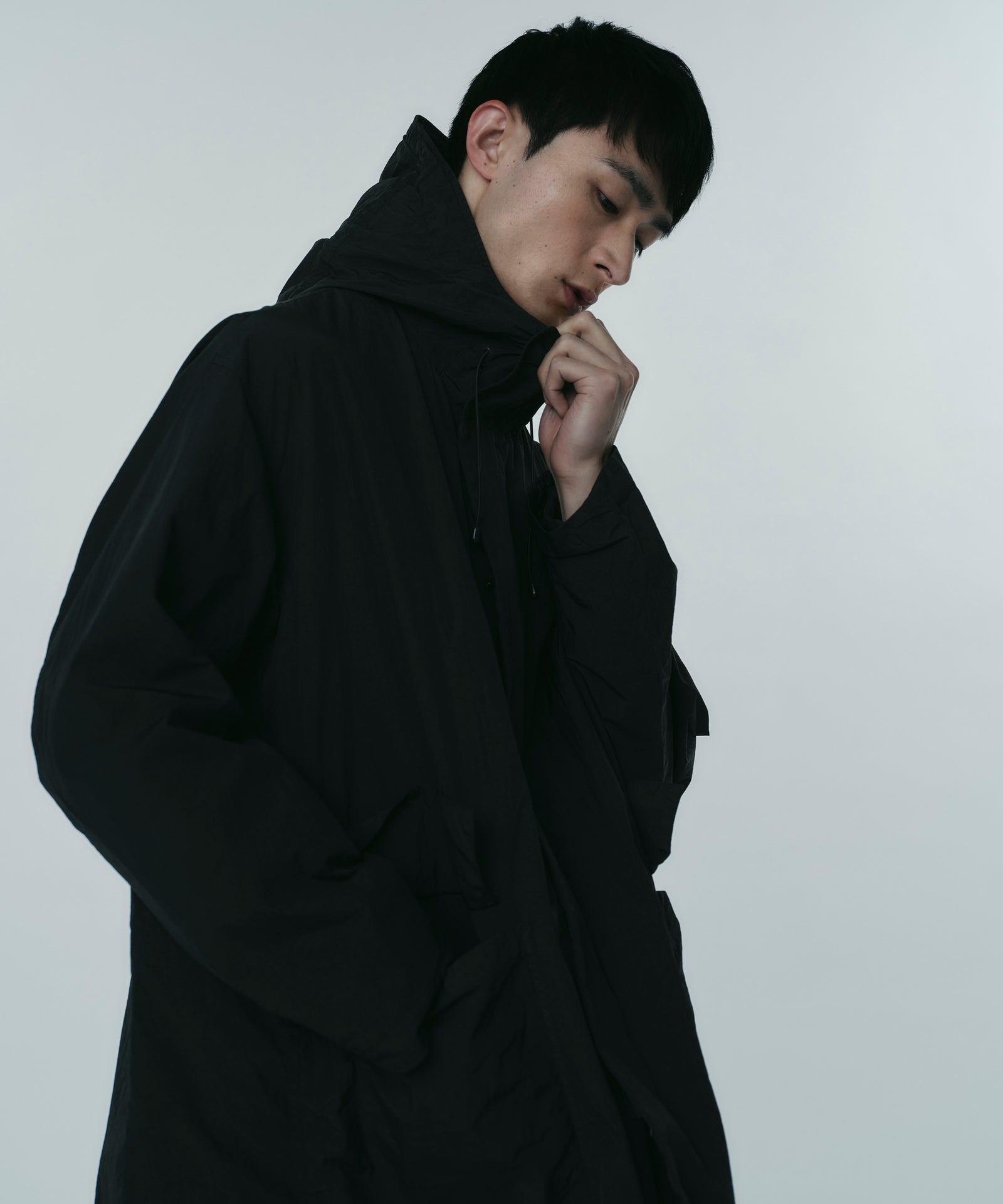 ✨処分価格✨新品未使用❤DSCLUBフード付き薄手ジャンパーL luggage hoodie coat / 手ぶらの生活（手ブライフ）を実現する革新的な