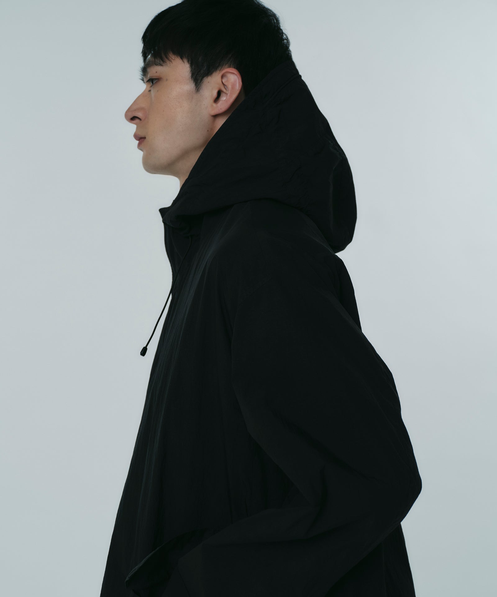 luggage hoodie coat / 手ぶらの生活（手ブライフ）を実現する革新的な