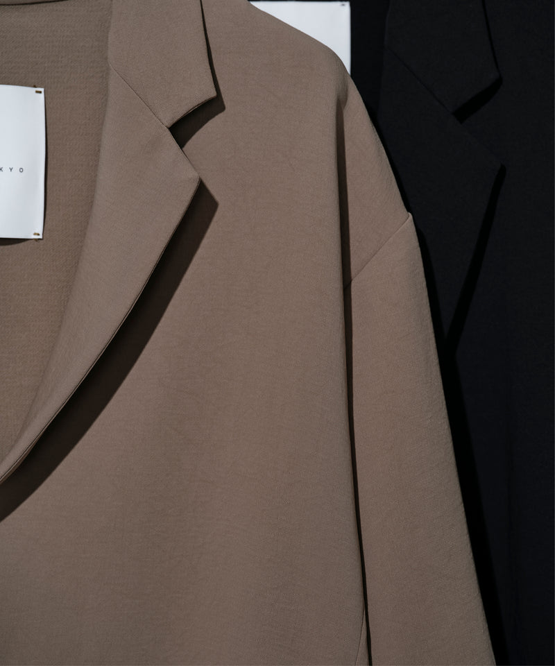17 hours jacket / Clothes you can wear all day except when you're