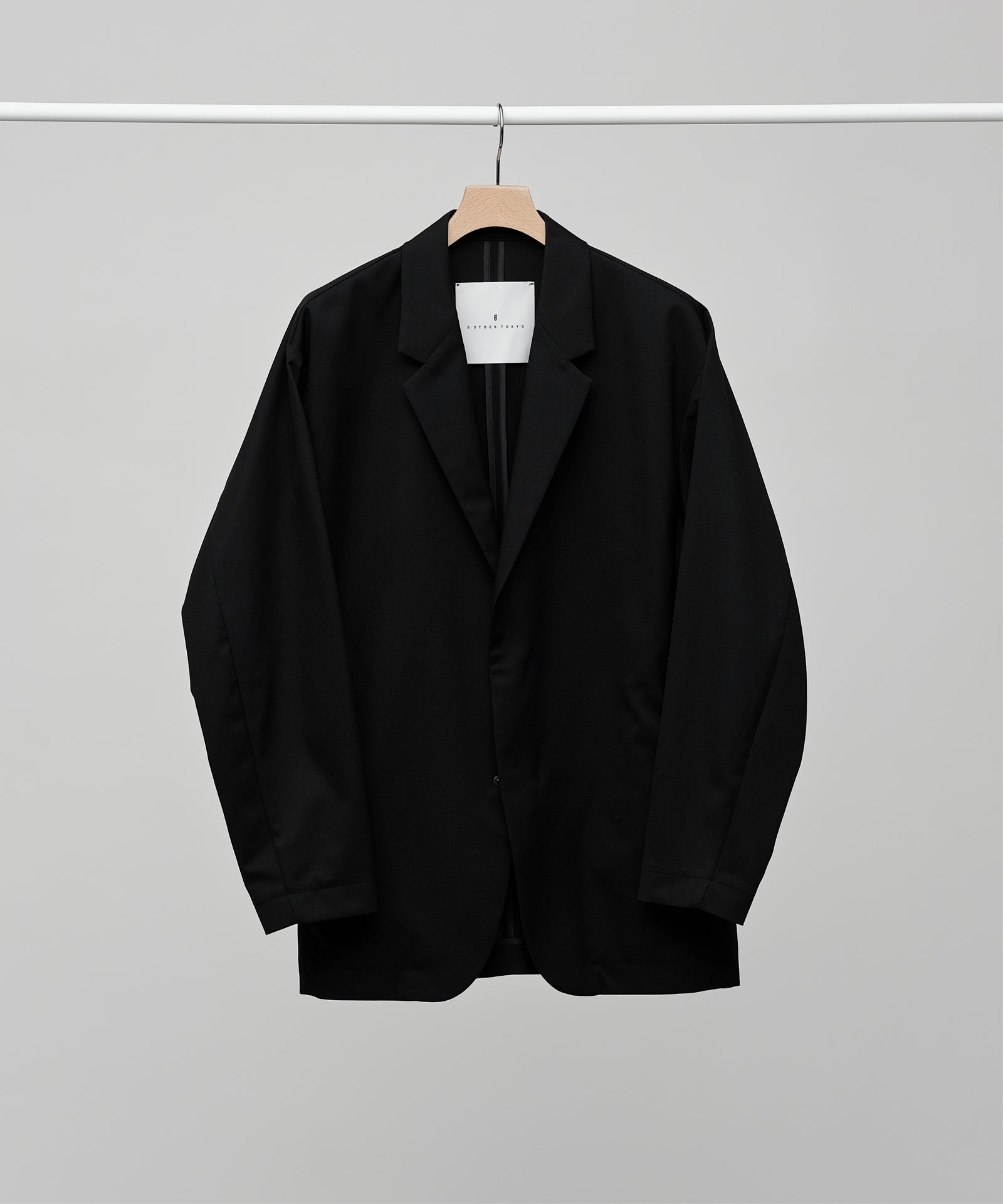 値下げ中【新品タグ付き】2023AW　Wool Gabardine Jacket WOOL GABARDINE JAKET / 「防縮段階で防縮加工を施した
