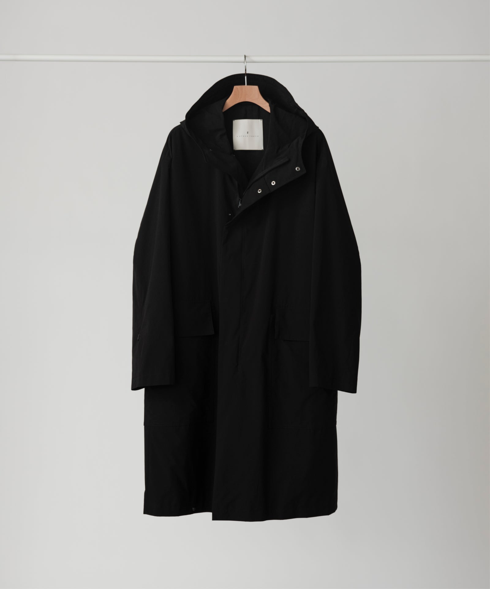 有名な高級ブランド luggage 手ぶらの生活（手ブライフ）を実現する / coat hoodie バッグ